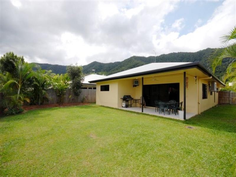 5 Surtees Close, Bentley Park QLD 4869