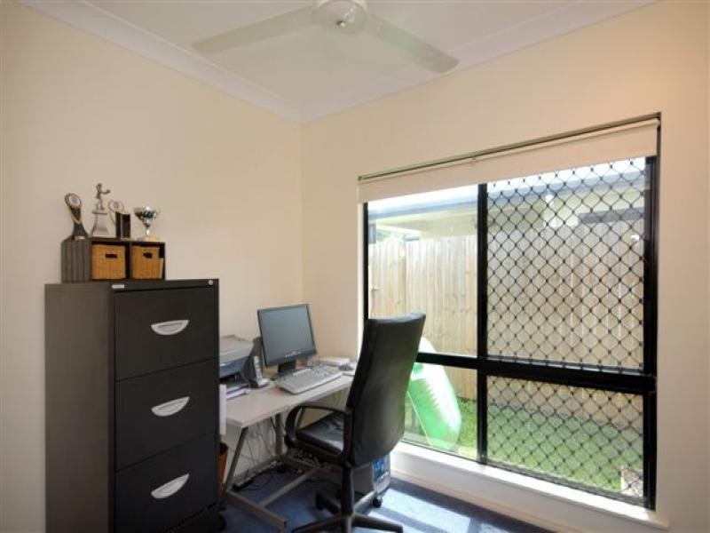 5 Surtees Close, Bentley Park QLD 4869
