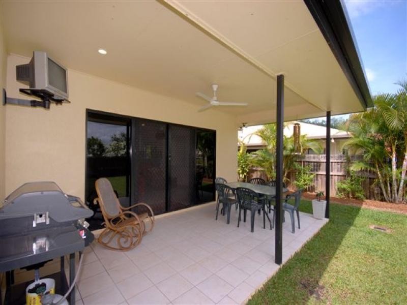 5 Surtees Close, Bentley Park QLD 4869