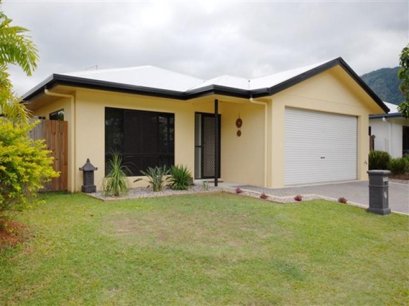 5 Surtees Close, Bentley Park QLD 4869