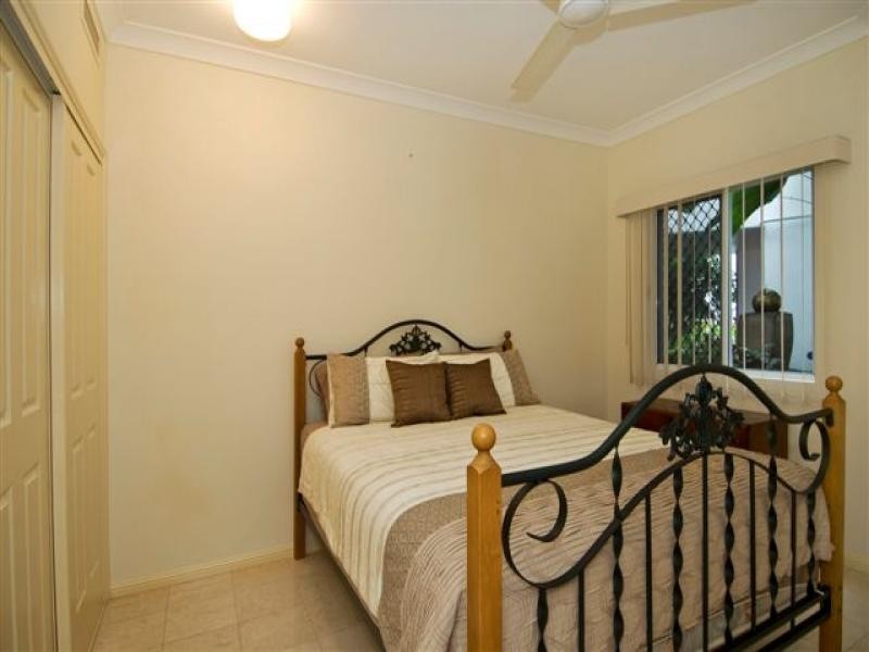 50/8 Munro Terrace, Mooroobool QLD 4870