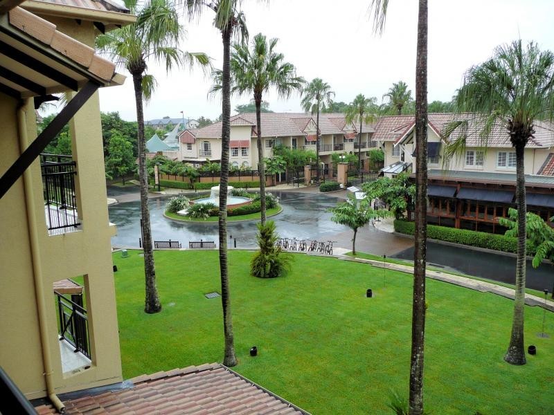 714/373 McLeod Street, Cairns North QLD 4870