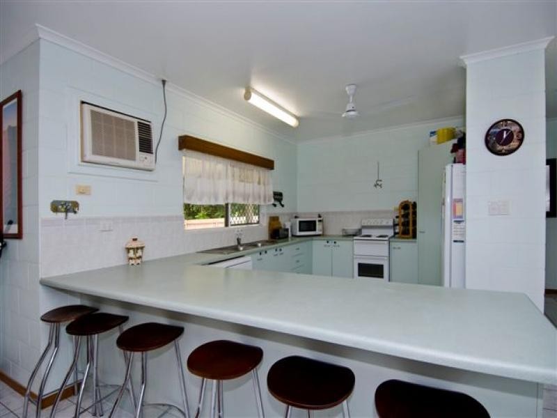 35 Templar Crescent, Bentley Park QLD 4869