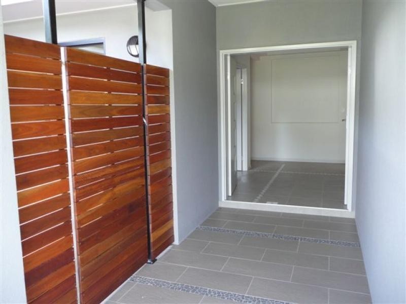 5 Davidson Close, Redlynch QLD 4870