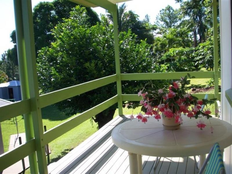 18 Barnes Street, Earlville QLD 4870