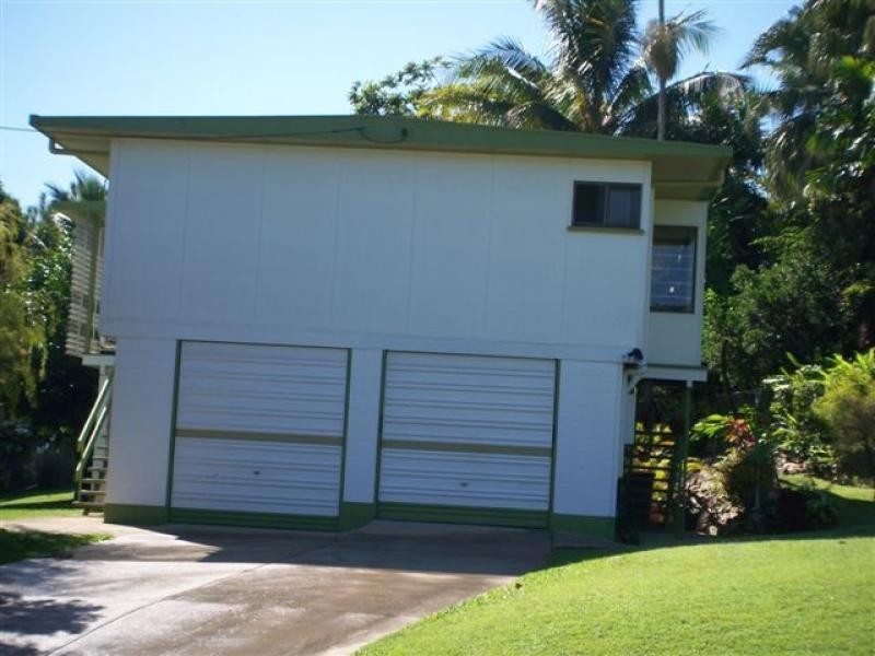 18 Barnes Street, Earlville QLD 4870