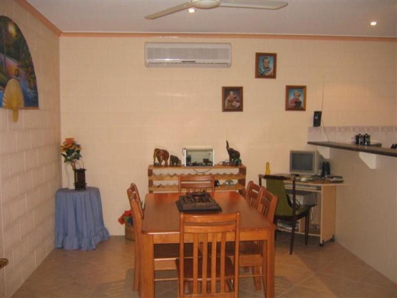 37 Pilosa Street, Redlynch QLD 4870