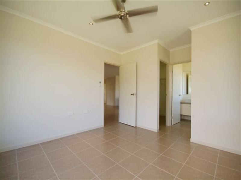 6 Croker Place, Edmonton QLD 4869