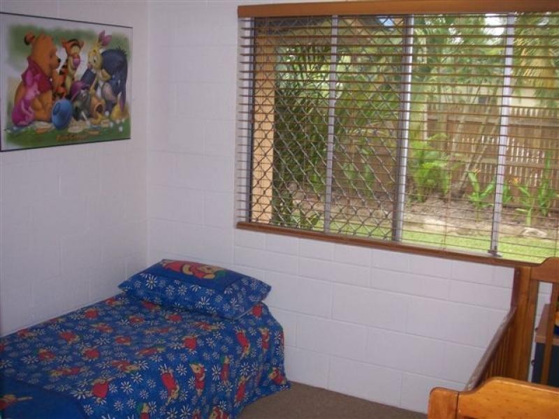 7 Mulligan Street, Manoora QLD 4870