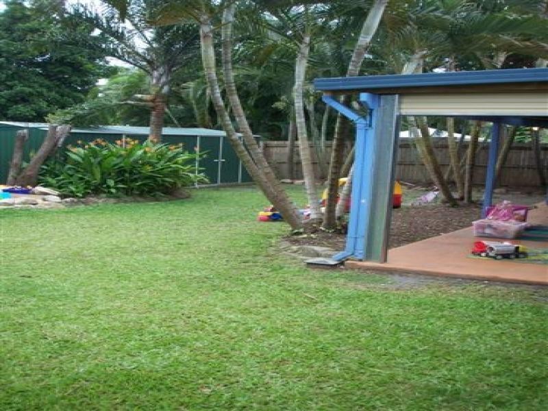 7 Mulligan Street, Manoora QLD 4870