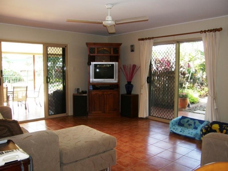 30-32 Agate Street, Bayview Heights QLD 4868