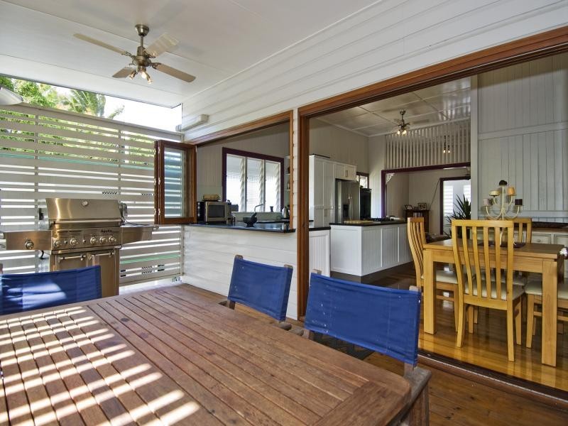 30a Charles Street, Cairns North QLD 4870
