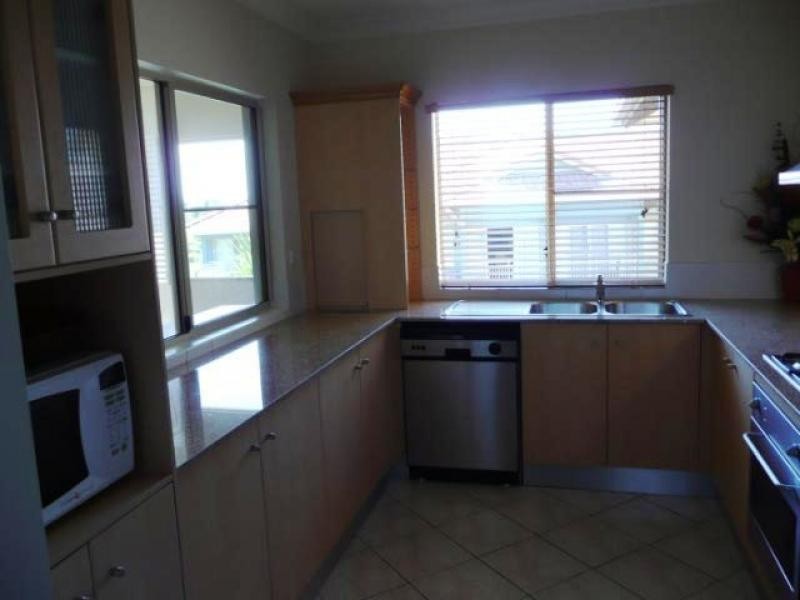 1523/373 McLeod Street, Cairns North QLD 4870