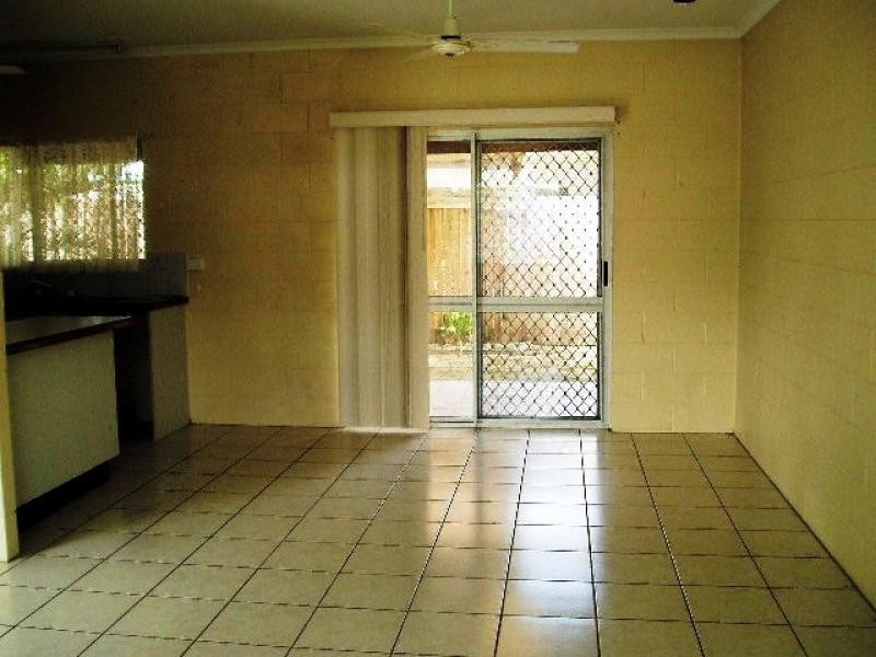 19 Friendship Street, Bentley Park QLD 4869