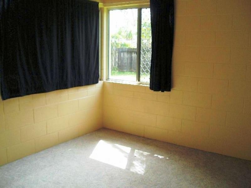 19 Friendship Street, Bentley Park QLD 4869