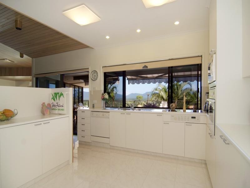 49 Sydney Street, Bayview Heights QLD 4868