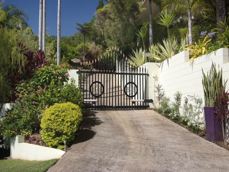 49 Sydney Street, Bayview Heights QLD 4868