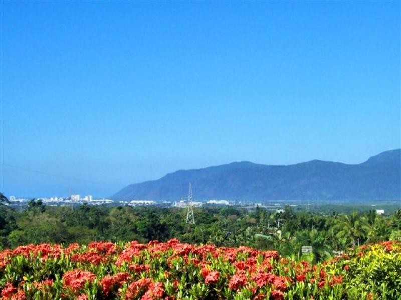 2 Teal Close, Bayview Heights QLD 4868