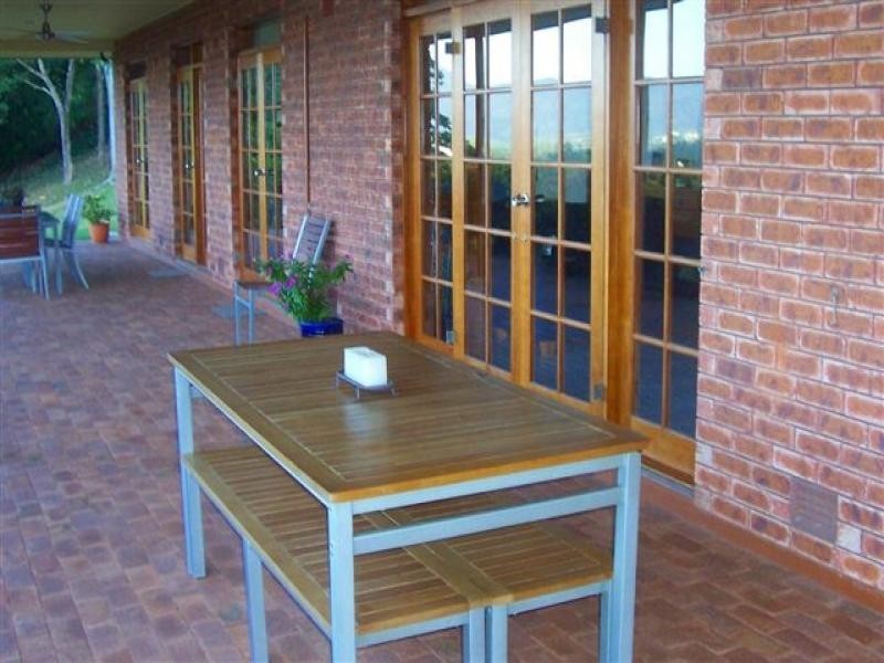 2 Teal Close, Bayview Heights QLD 4868