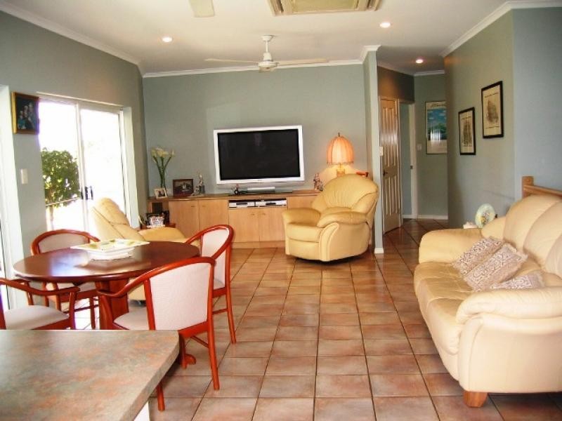 21a Minerva Avenue, Mooroobool QLD 4870