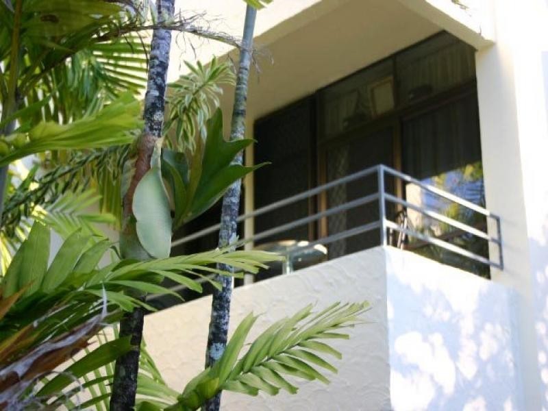 5/221 Lake Street, Cairns City QLD 4870
