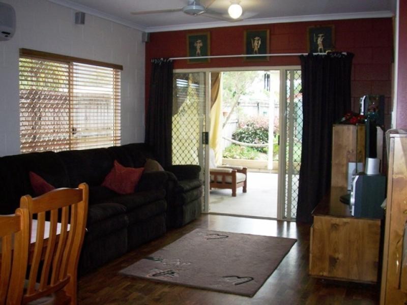 14 Ferngully Street, White Rock QLD 4868