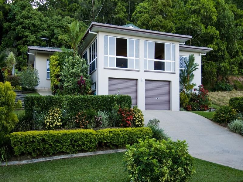 33 Dorunda Street, Mount Sheridan QLD 4868