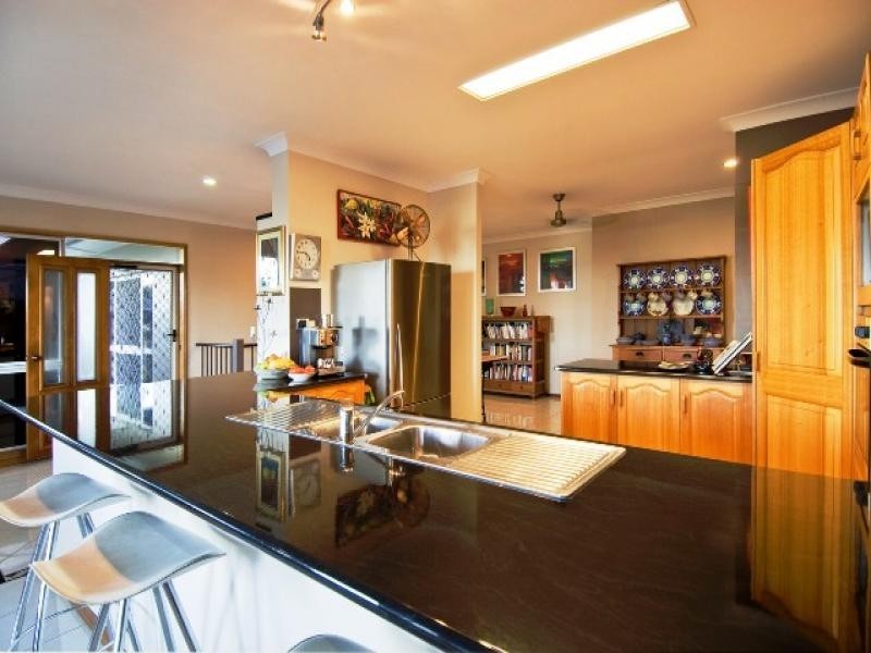 33 Dorunda Street, Mount Sheridan QLD 4868