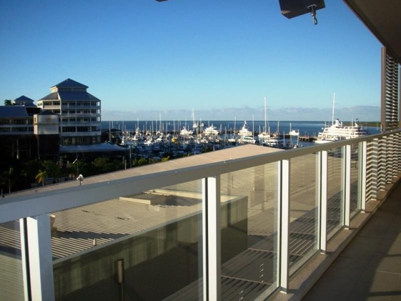 63/1 Marlin Parade, Cairns City QLD 4870