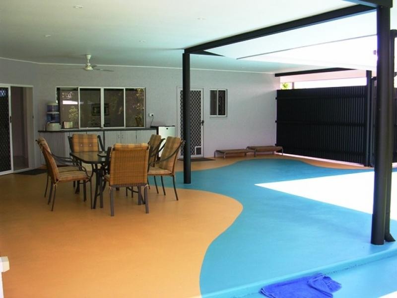 15 Lomond Street, Smithfield QLD 4878