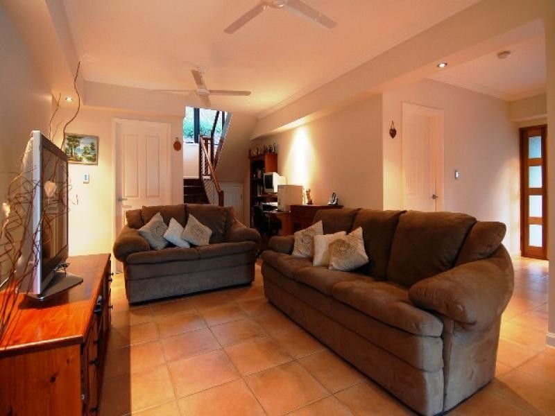 3/38-40 Osprey Close, Bayview Heights QLD 4868