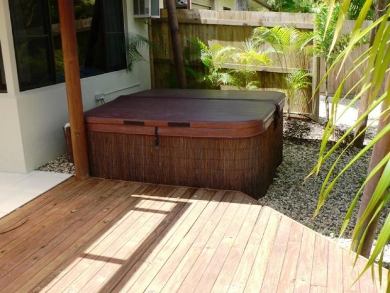 1 Hobson Drive, Brinsmead QLD 4870