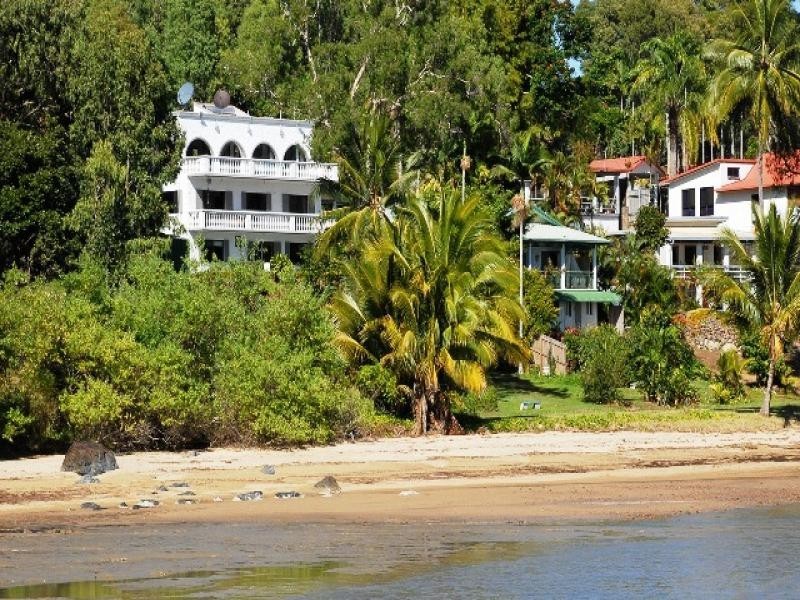 2461 Yarrabah Road, East Trinity QLD 4871