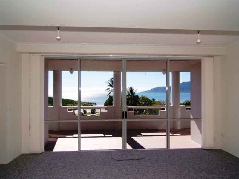 17/279 Esplanade, Cairns North QLD 4870