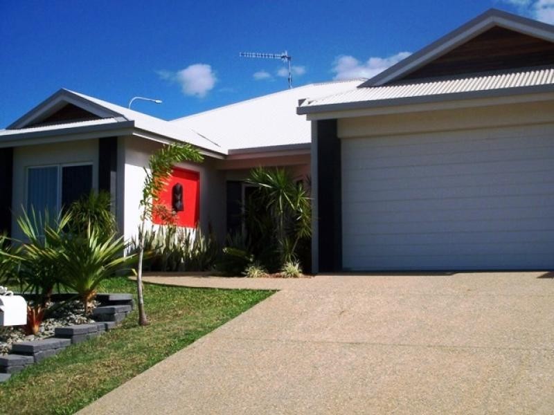 26 Norfolk Court, Redlynch QLD 4870