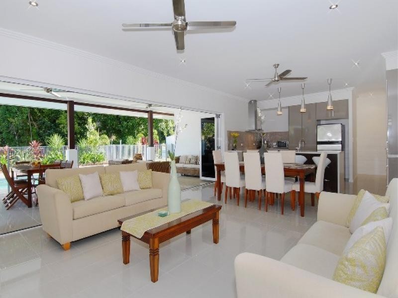 49 Red Peak Boulavard, Caravonica QLD 4878