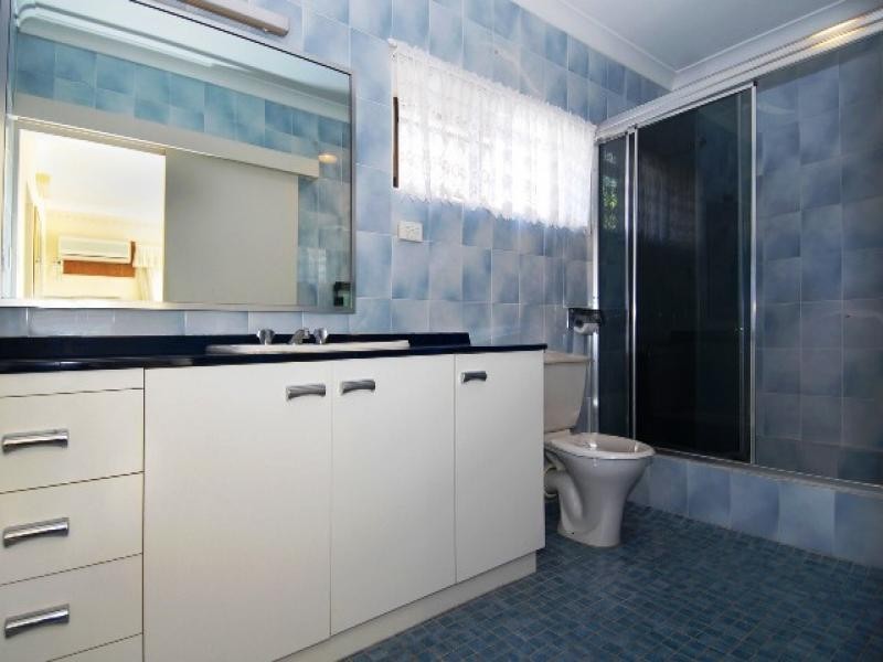 56 Koppen Terrace, Mooroobool QLD 4870