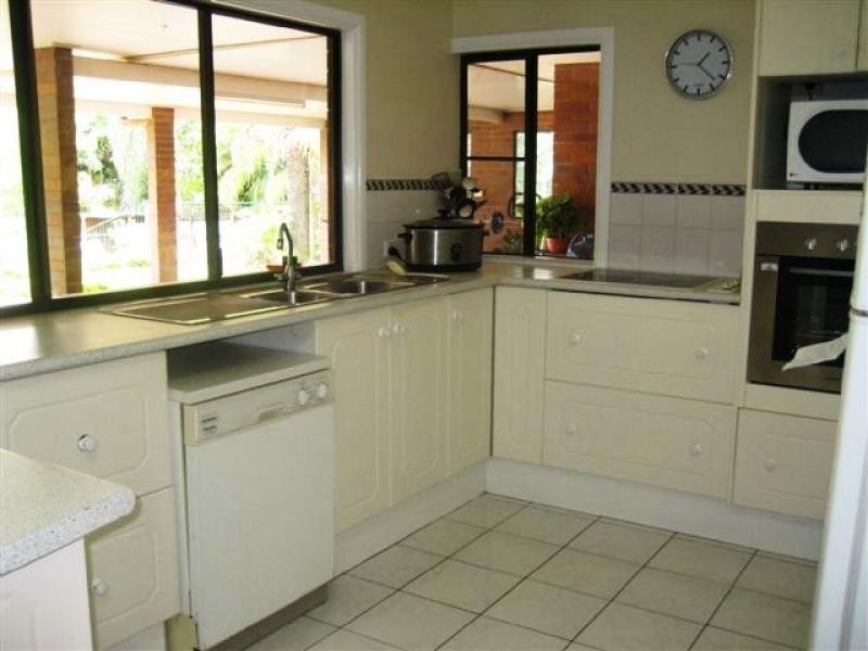 82 Currunda Street, Redlynch QLD 4870