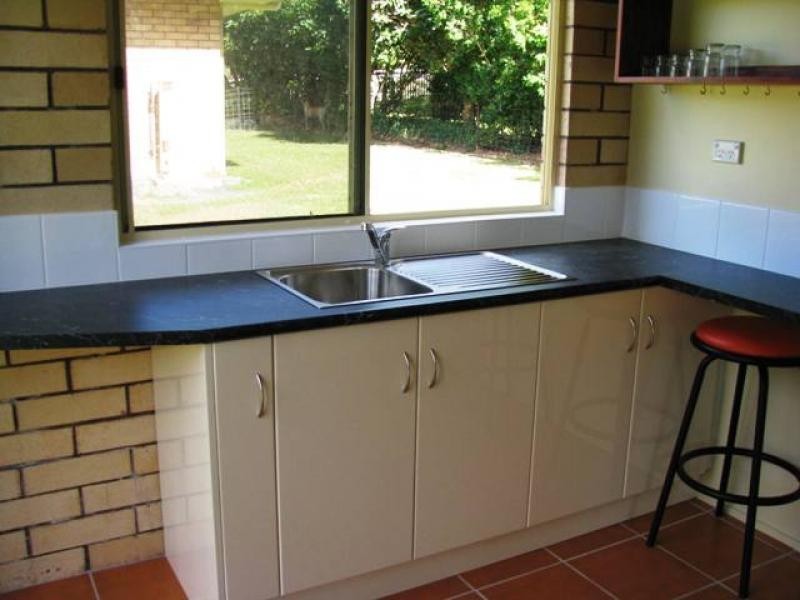 33-35 Runnymede Ave, Redlynch QLD 4870