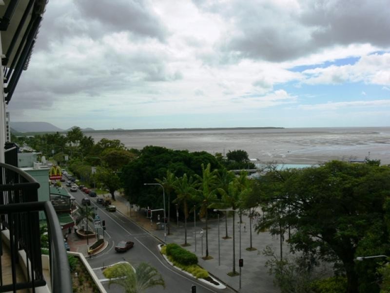 615/53 – 57 Esplanade, Cairns QLD 4870