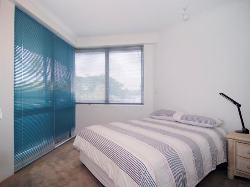 202/279 Esplanade, Cairns North QLD 4870