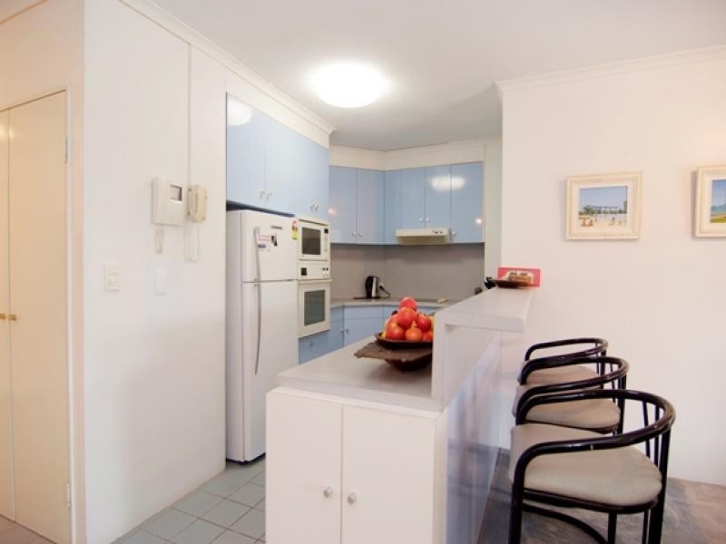 202/279 Esplanade, Cairns North QLD 4870