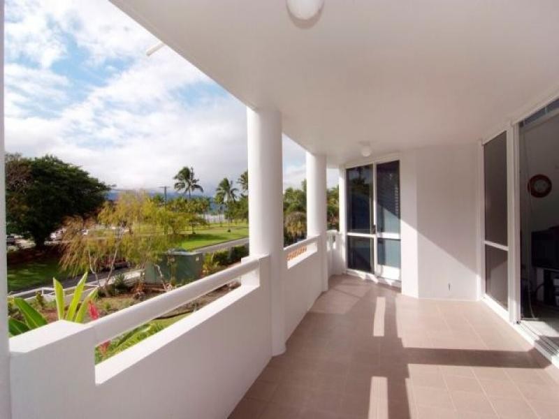 202/279 Esplanade, Cairns North QLD 4870