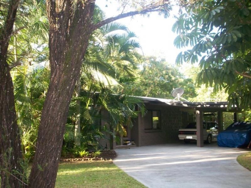 6 Pennine Close, Smithfield QLD 4878