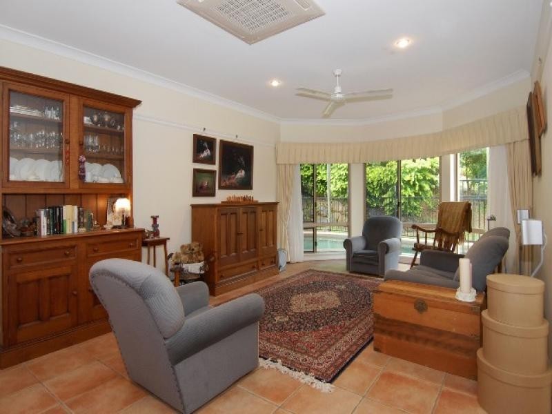 5 Senate Street, Bentley Park QLD 4869