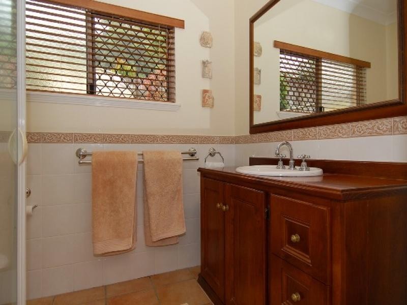 5 Senate Street, Bentley Park QLD 4869