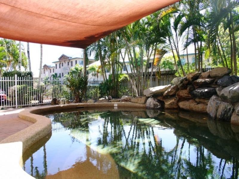 4/1 Grantala Street, Manoora QLD 4870