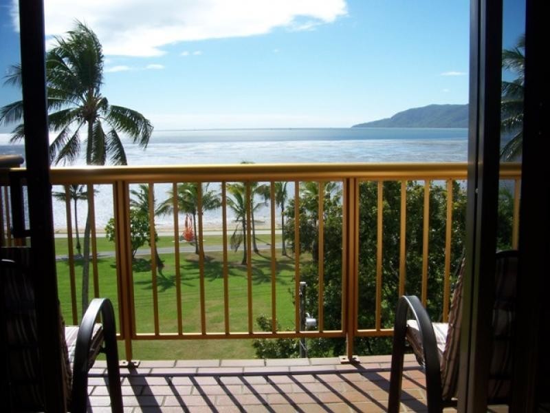 26/249 Esplanade, Cairns North QLD 4870