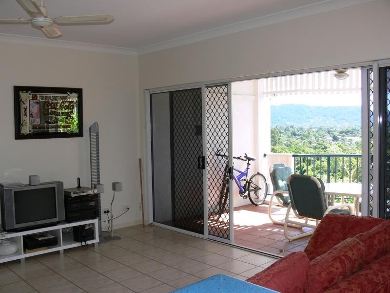 14/8 Munro Terrace, Mooroobool QLD 4870