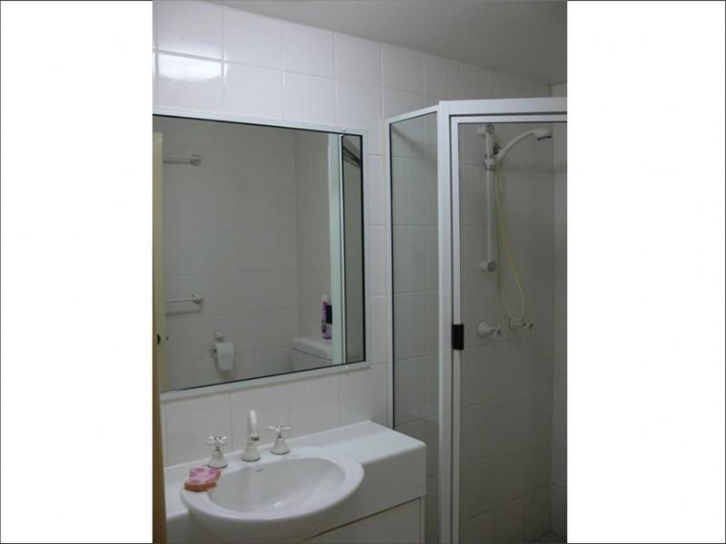 14/8 Munro Terrace, Mooroobool QLD 4870